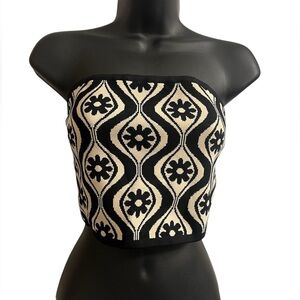 Finders Keepers Knit Quinn Sleeveless Crop Top Sz L NWT